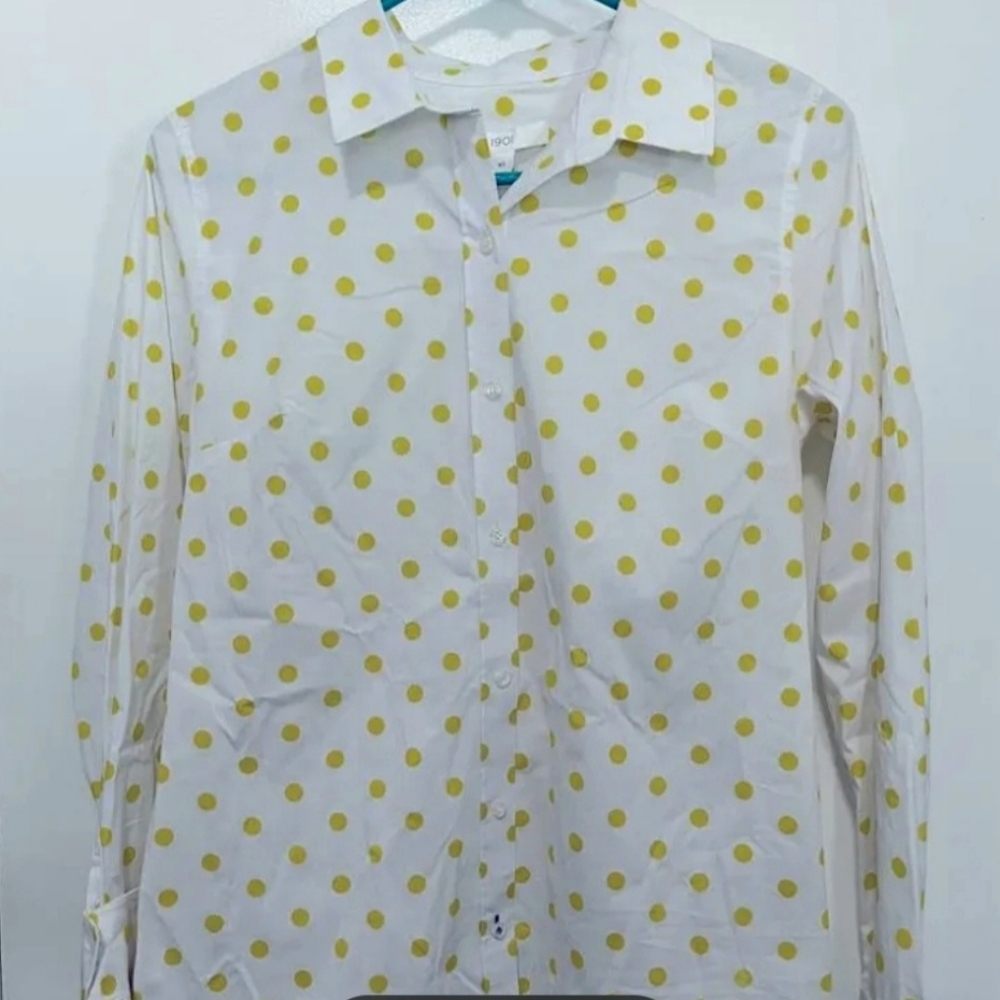 Med White Shirt Light Lime Polka Dots Strech And Tailored  4Button Wrists